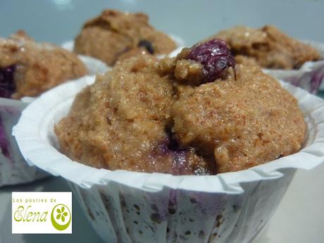 Muffins de espelta con manzana y arándanos