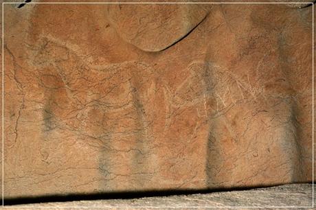 Grabados en la cueva de Atxurra-Berriatua