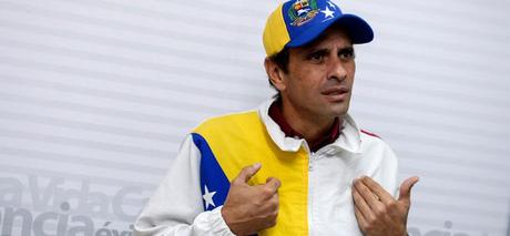 Capriles someterá su inhabilitación a un #referéndum Capriles someterá su inhabilitación a un #referéndum