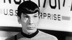 Los actores que vistieron el uniforme del Sr. Spock | Fernando Criollo