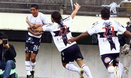 Historial de Partidos entre Universitario (organizador) vs Alianza Lima (Local en todos lados) 2002-2016 Historial de Partidos entre Universitario (organizador) vs Alianza Lima (Local en todos lados) 2002-2016