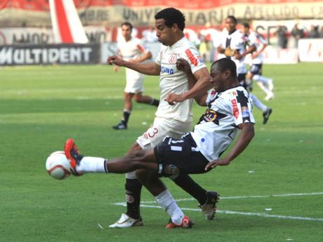 Historial de Partidos entre Universitario (organizador) vs Alianza Lima (Local en todos lados) 2002-2016 Historial de Partidos entre Universitario (organizador) vs Alianza Lima (Local en todos lados) 2002-2016