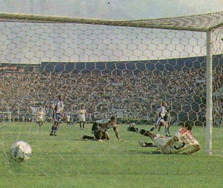 Historial de Partidos entre Universitario (organizador) vs Alianza Lima (Local en todos lados) 2002-2016 Historial de Partidos entre Universitario (organizador) vs Alianza Lima (Local en todos lados) 2002-2016