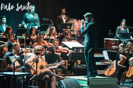 “Palo Santo” de Daniel Casares pone en pie al Maestranza con un “flamenco cofrade-sinfónico”