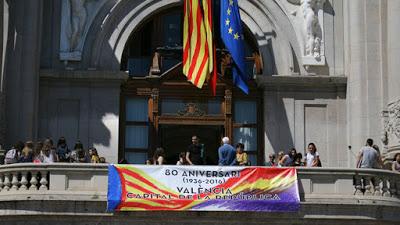 A por la Tercera República española.