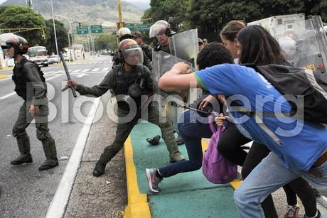 Los héroes de #Venezuela