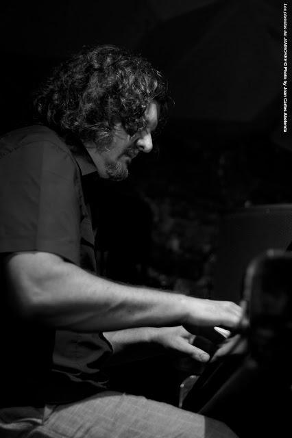 FOTO-Los pianistas del JAMBOREE-JON COWHERD