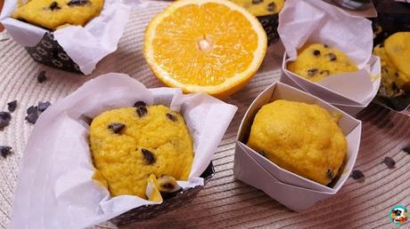 Muffins de naranja con pepitas de chocolate