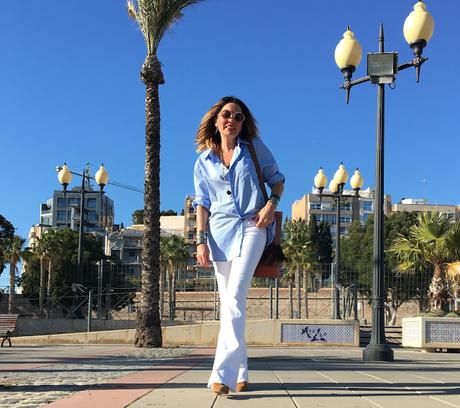 bÁSICOS aL pODER #nOUNIFORMES bÁSICOS aL pODER #nOUNIFORMES