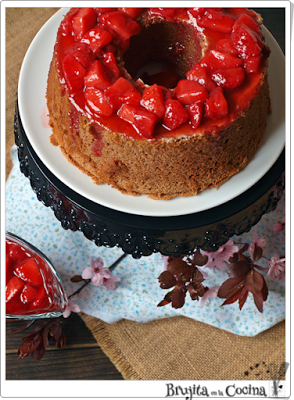 Chiffon cake de nocilla y fresas & Mi experiencia Mary Kay