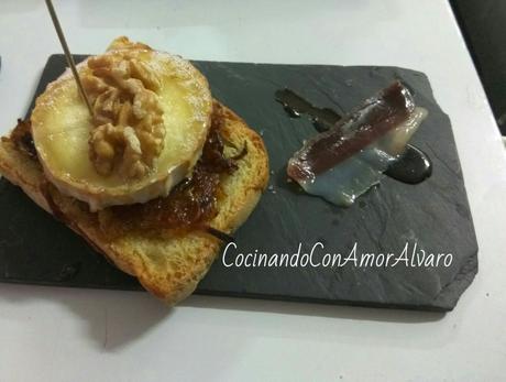 Tapa de Queso de Cabra Caramelizada con Nueces y Miel