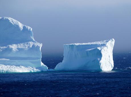 Impresionante iceberg que apareció en las costas de Canada