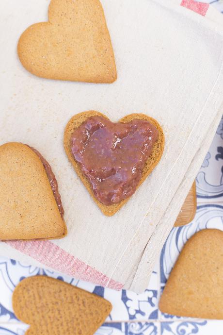 Mermelada de fresas y pasas sultanas (sin azúcar)