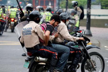 Héroes de Venezuela en #19A