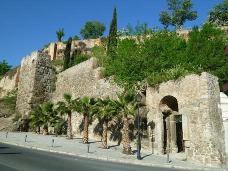 Postigo de los Doce Cantos, Toledo Resultado de imagen de Postigo de los Doce Cantos, Toledo