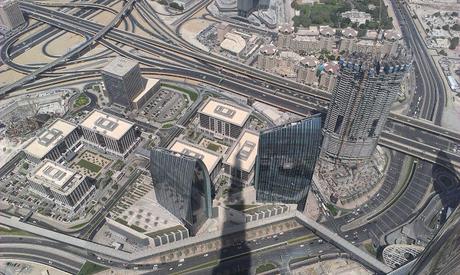 EMIRATOS ARABES: LA TORRE MÁS ALTA DEL MUNDO EN DUBAI EMIRATOS ARABES: LA TORRE MÁS ALTA DEL MUNDO EN DUBAI