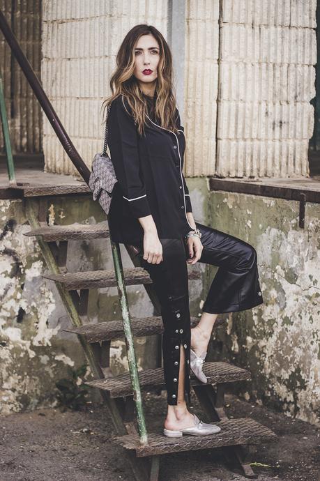 ¿EN PIJAMA? ¿EN PIJAMA?