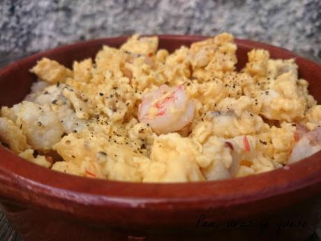 Revuelto de rape y gambas Revuelto de rape y gambas