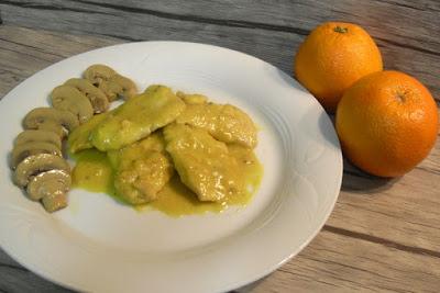 Pechuga de pollo con salsa de naranja a la pimienta Pechuga de pollo con salsa de naranja a la pimienta