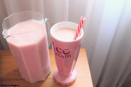 Batido de fresas y plátano