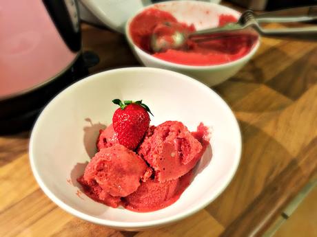 Receta: Helado Probiótico De Fresa (Con Vídeo!) Receta: Helado Probiótico De Fresa (Con Vídeo!)