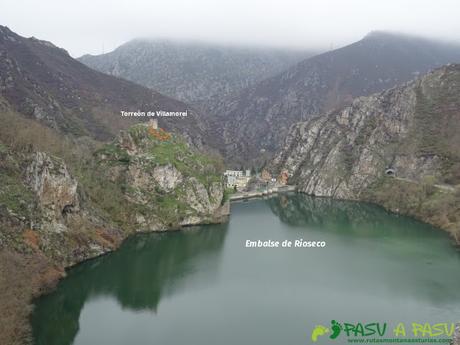 Senda al Torreón de Villamorei: Vista del Embalse de Rioseco y Torreón