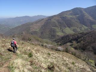 Por la cabecera del valle del Nareo (Fabarín-El Col.léu'l Oro-Col.lá Potrera-El Col.léu Felguera-El Val.le Peral)