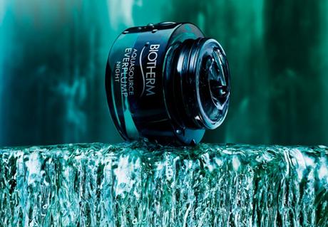Hidratando y Revitalizando la Piel en la Oscuridad de la Noche con Biotherm Aquasource EverPlump Night Hidratando y Revitalizando la Piel en la Oscuridad de la Noche con Biotherm Aquasource EverPlump Night