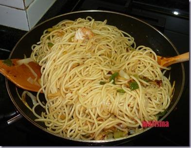 espaguetis con langostinos6 copia