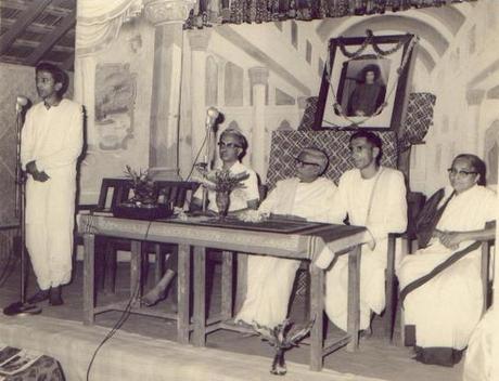 Acerca de Sri Sathya Sai Loka Seva Acerca de Sri Sathya Sai Loka Seva