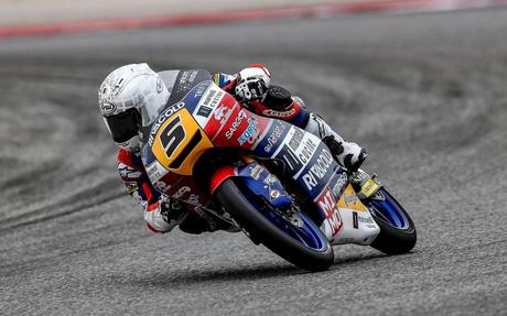 Canet consigue su primera victoria de Moto3 en Jerez