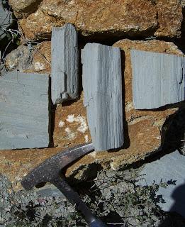 Prospección de arcillas eocenas: la cantera de los Morteros en Aspe.