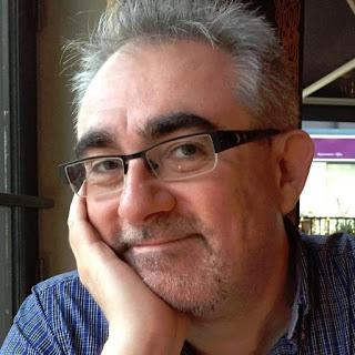 Angelika Fleischer: Saqueadora de cadáveres profesional Angelika Fleischer: Saqueadora de cadáveres profesional