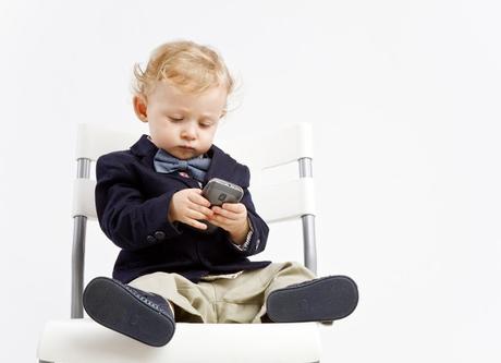 ¿Cómo gestionar el uso de pantallas en familia? ¿Cómo gestionar el uso de pantallas en familia?