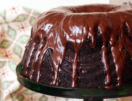 Chocolate & Banana Bundt Cake