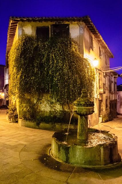 Plaza Fuente de los Chorros Cuacos de Yuste