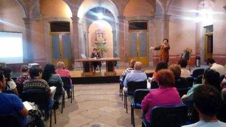 Ofrecen concierto y conferencia sobre la evolución del español en Caja Real