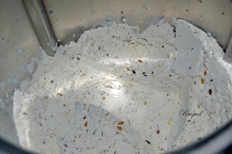 Barras de pan con ocho semillas Barras de pan con ocho semillas