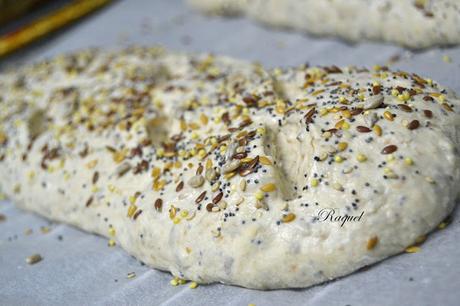 Barras de pan con ocho semillas Barras de pan con ocho semillas
