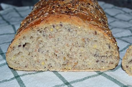 Barras de pan con ocho semillas Barras de pan con ocho semillas