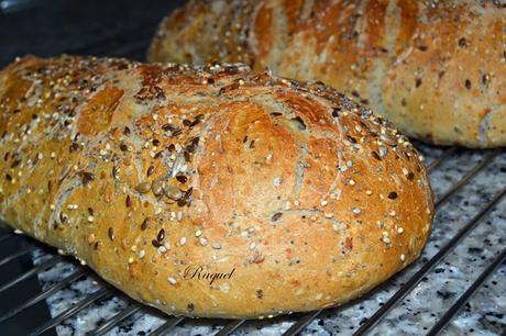 Barras de pan con ocho semillas Barras de pan con ocho semillas