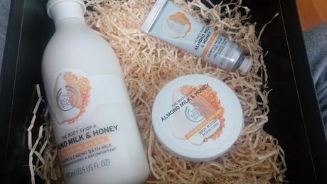 Linea TBS leche de almendra y miel Linea TBS leche de almendra y miel