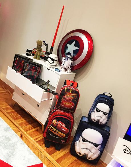 Ese escudo de Capitán América! Ains! Esas maletas de stormtroopers!!! Un día en la vida de una blogger de Moda y Belleza