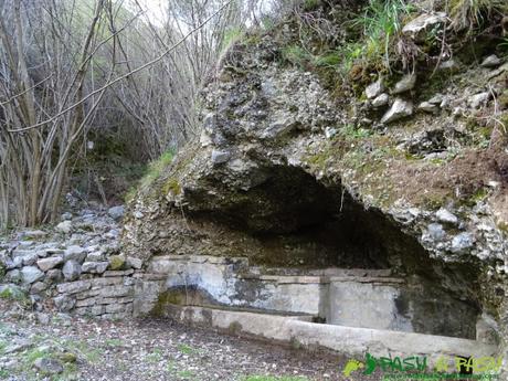 Fuente cercana a San Ignacio