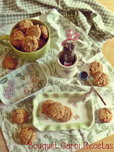 Cookies de avena, coco y chocolate blanco