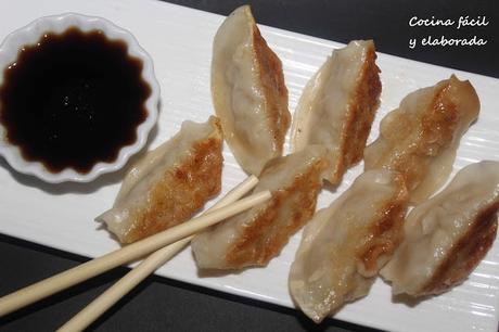 GYOZA DE POLLO Y VERDURAS