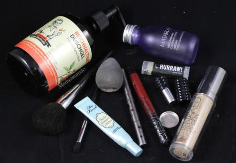 April empties/ Terminados de abril