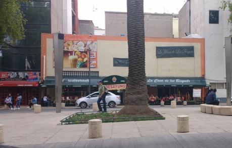 LA CASA DE LOS BISQUETS… LA CASA DEL HORROR. bisquetscasa