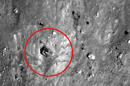 Encuentran un 'tanque de guerra' en la superficie de la #Luna / #Nasa (FOTOS)
