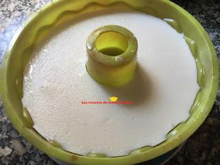 GELATINA CON SORPRESA GELATINA CON SORPRESA